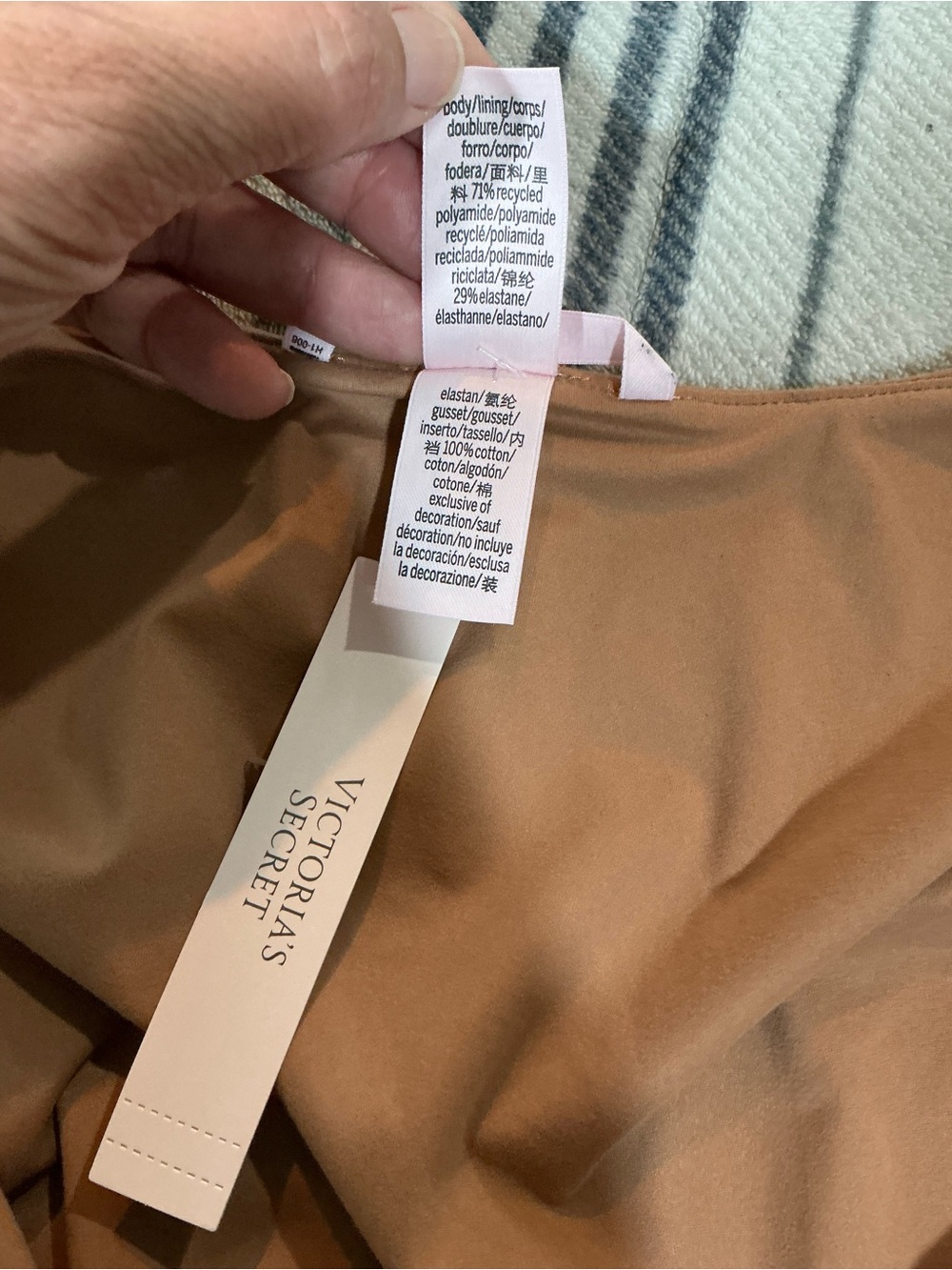 🤎 NWT Victoria’s Secret BODYWEAR Feather Soft Long Sleeve V-neck Thong Bodysuit - Picture 7 of 8